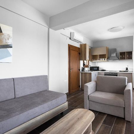 Ultima Summer Residence, Nilie Hospitality Mgmt Afytos Esterno foto