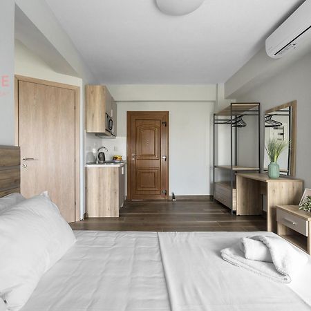 Ultima Summer Residence, Nilie Hospitality Mgmt Afytos Esterno foto